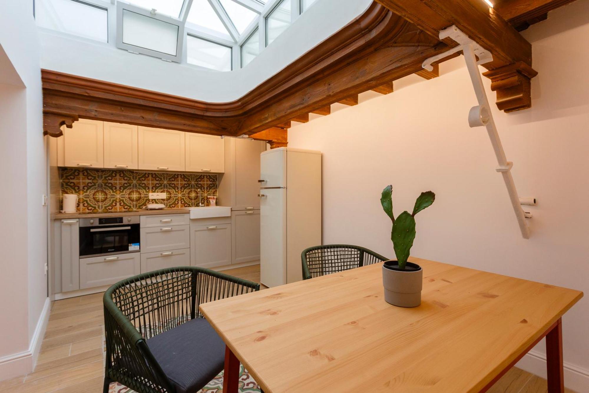 Estudio Amor Brujo By Cadiz4Rentals Luaran gambar